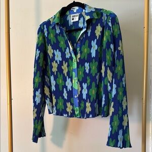 Retro Flower Blue and Green Top